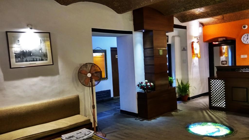 Hotel Heranya كاتماندو المظهر الخارجي الصورة