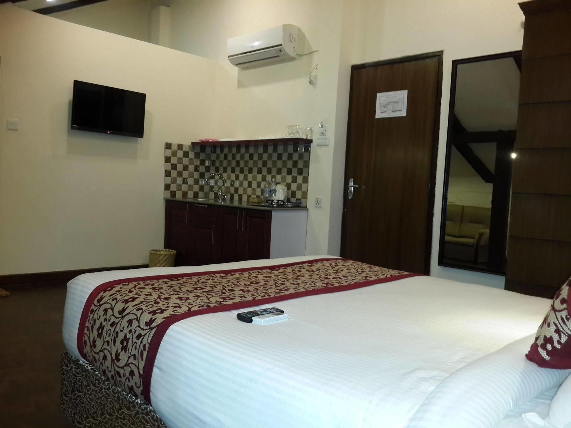 Hotel Heranya كاتماندو المظهر الخارجي الصورة